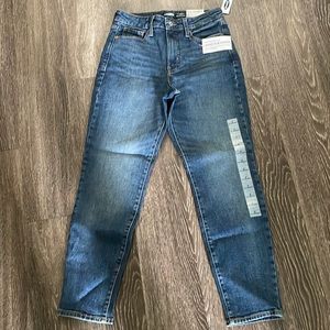 Old navy OG straight women’s jeans size 2 brand new with tags